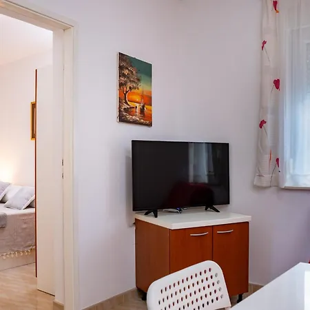 Gurman 2 - Rab Apartman Supetarska Draga