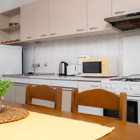 Gurman 2 - Rab Apartman *