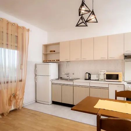 Apartman Gurman 2 - Rab *