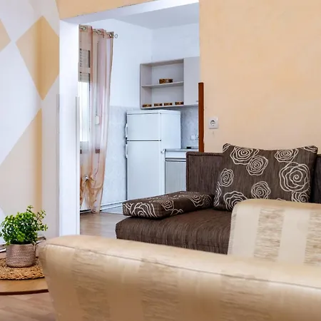 Gurman 2 - Rab Apartman
