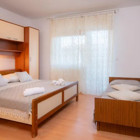 Apartman Gurman 2 - Rab Supetarska Draga