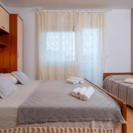Apartman Gurman 2 - Rab Supetarska Draga