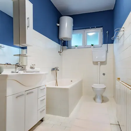 Apartman Gurman 2 - Rab