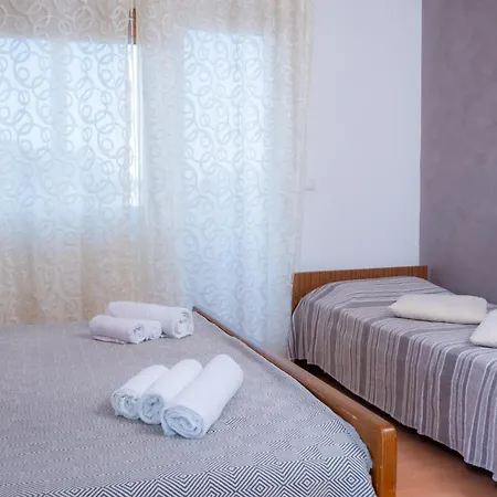 Gurman 2 - Rab Apartman Supetarska Draga